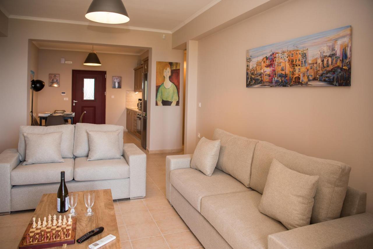 Akrotiri Sea View Suites Екстериор снимка