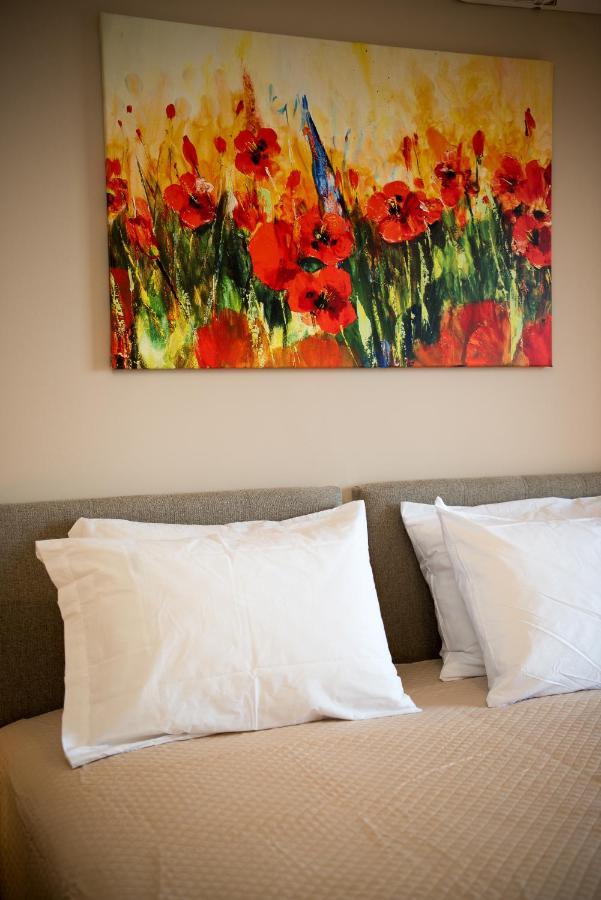 Akrotiri Sea View Suites Екстериор снимка