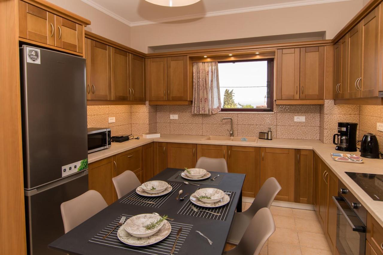 Akrotiri Sea View Suites Екстериор снимка