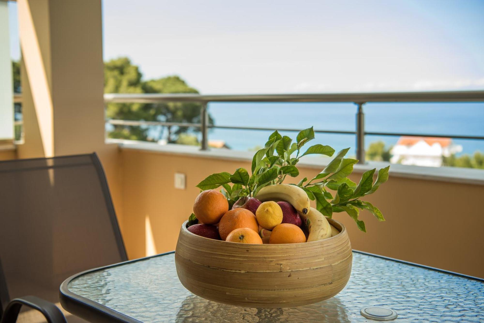 Akrotiri Sea View Suites Екстериор снимка